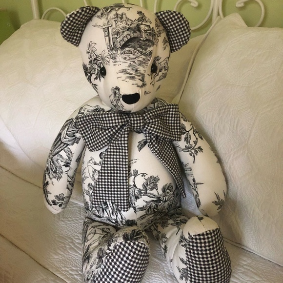 Handmade Other - Handsome handmade toile bear